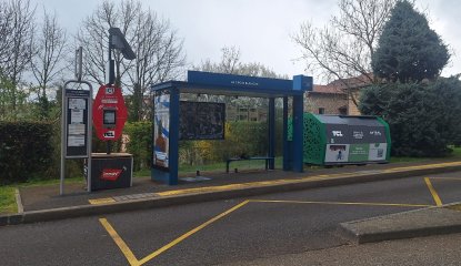 Consignes vélos et bornes d'information